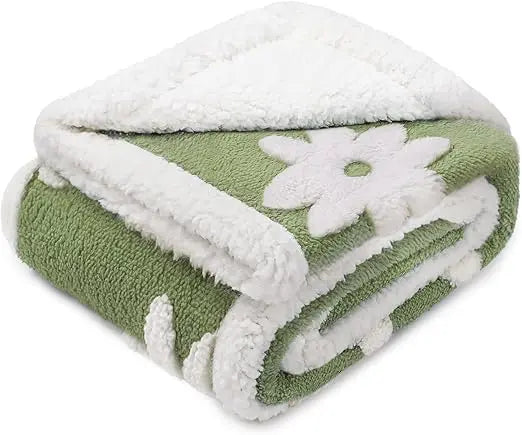 Waterproof Fleece Dog Blanket Washable